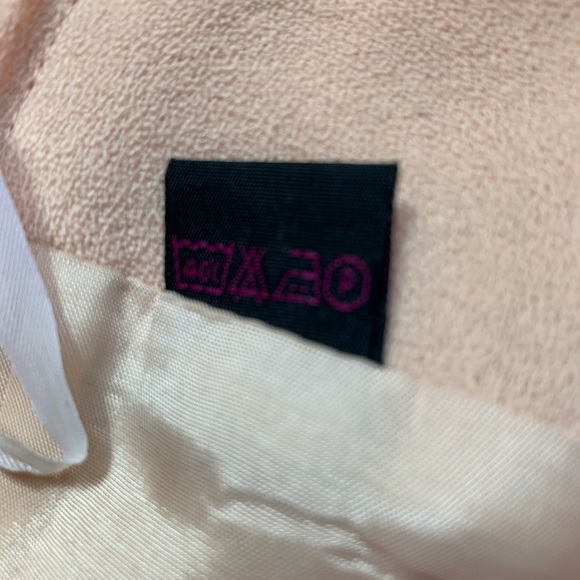 Small, Vintage high waisted peachy pink wool skirt - Picture 14 of 15